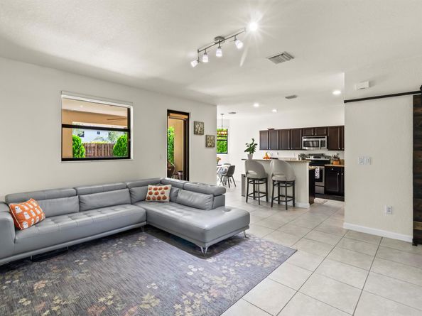 11823 SW 151st Place, Miami FL 33196