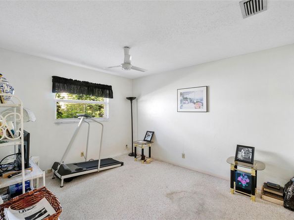 3013 NW 103rd Ln, Coral Springs FL 33065