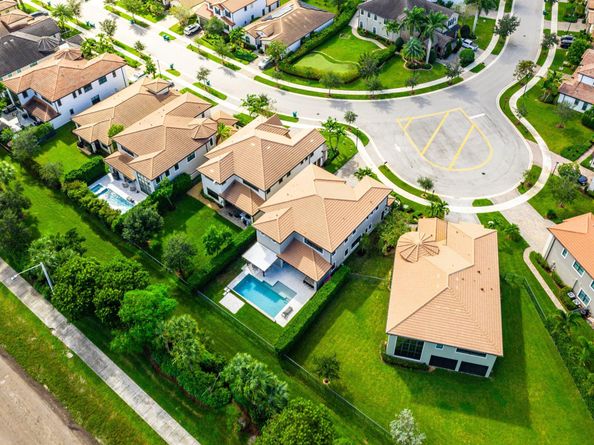 11645 Solstice Circle, Parkland FL 33076