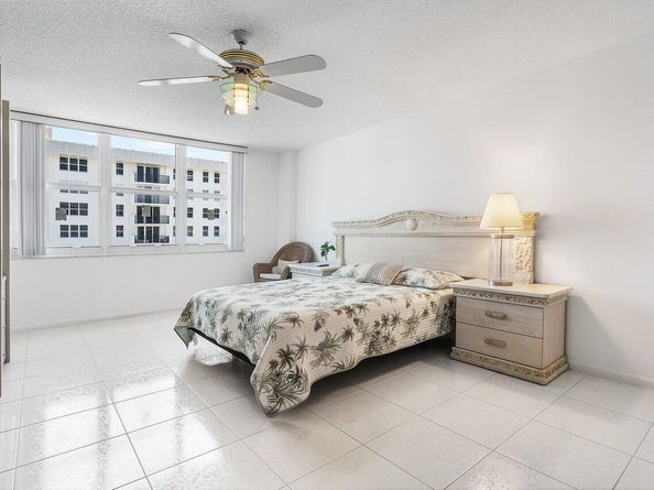 1147 Hillsboro Mile 701, Hillsboro Beach FL 33062