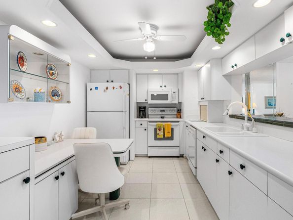 1147 Hillsboro Mile 701, Hillsboro Beach FL 33062