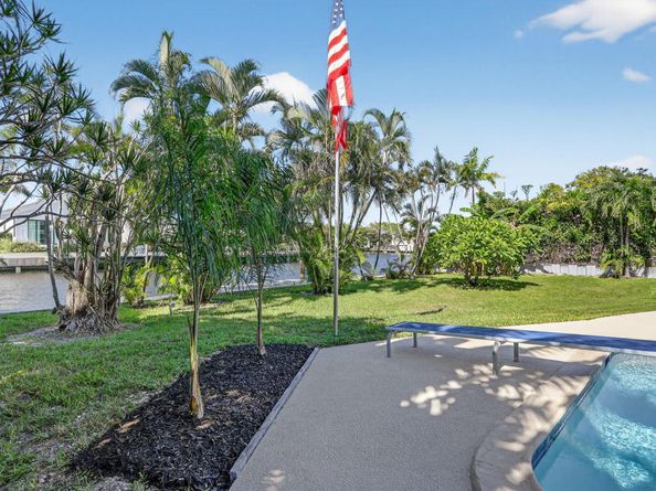 2541 Middle River Drive, Fort Lauderdale FL 33305