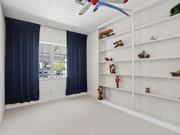 2541 Middle River Drive, Fort Lauderdale FL 33305