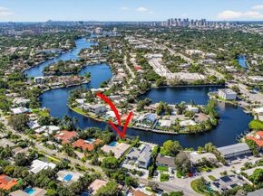 2541 Middle River Drive, Fort Lauderdale FL 33305