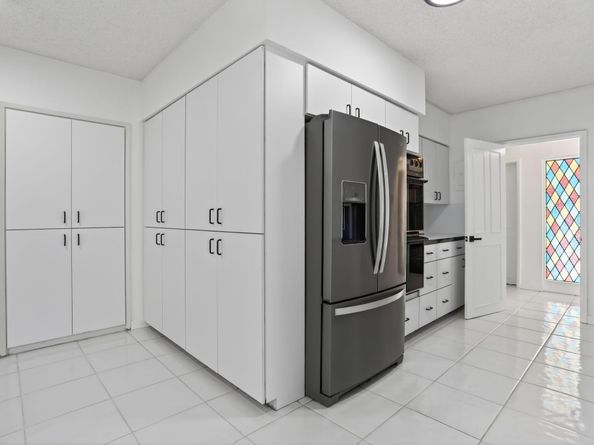 2541 Middle River Drive, Fort Lauderdale FL 33305
