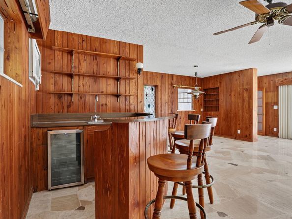 2541 Middle River Drive, Fort Lauderdale FL 33305