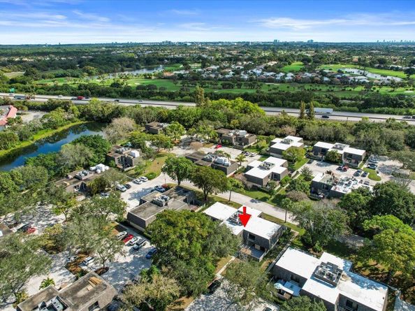 625 6th Terrace, Palm Beach Gardens FL 33418