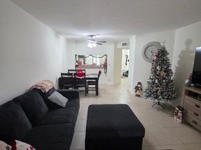 5583 Courtyard Dr 5583, Margate FL 33063
