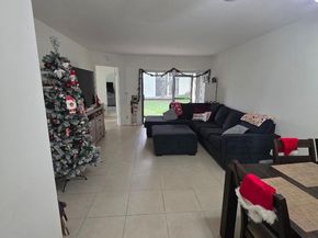 5583 Courtyard Dr 5583, Margate FL 33063