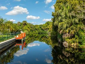 140 SW 126th Ave, Plantation FL 33325