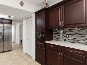 140 SW 126th Ave, Plantation FL 33325