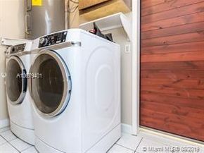 Undisclosed Address #FX-10541470, North Lauderdale FL 33068