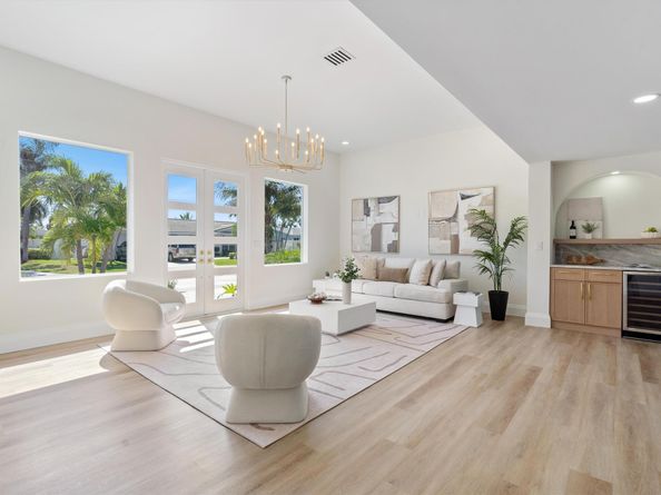 841 SE 5th Ter, Pompano Beach FL 33060