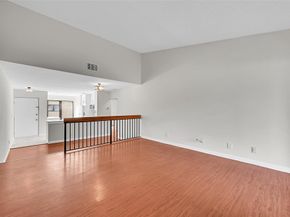 2578 Riverside Dr 421, Coral Springs FL 33065