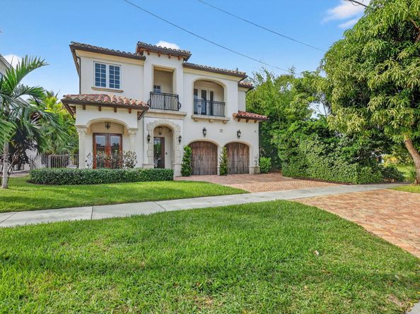 33 SE Olive Way, Boca Raton FL 33432