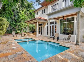 33 SE Olive Way, Boca Raton FL 33432