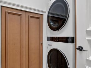 33 SE Olive Way, Boca Raton FL 33432