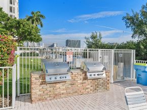 2870 NE 14th Street Cswy 208c, Pompano Beach FL 33062