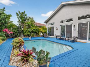 6584 Hampton Cir, Boca Raton FL 33496