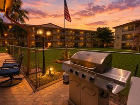 5300 Washington Street 114C, Hollywood FL 33021