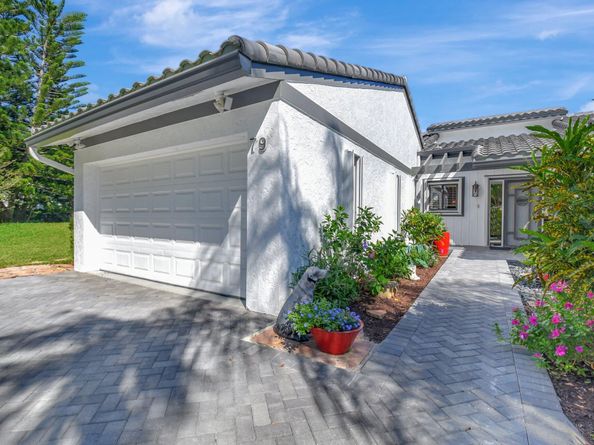 79 Hampshire Lane, Boynton Beach FL 33436