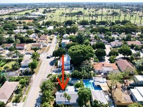 802 Lytle Street, West Palm Beach FL 33405