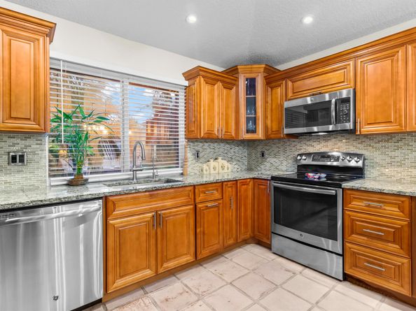 6700 Via Regina, Boca Raton FL 33433