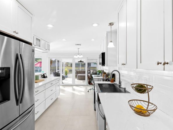 2817 NW 9th Ter, Wilton Manors FL 33311