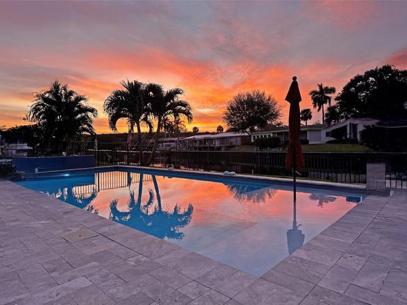 2817 NW 9th Ter, Wilton Manors FL 33311