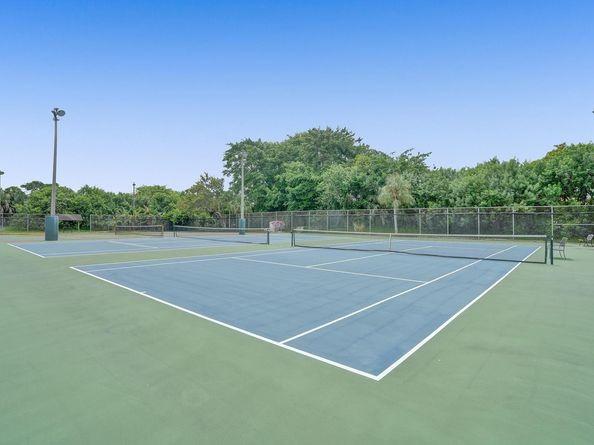 3011 Holiday Springs Boulevard 206, Margate FL 33063