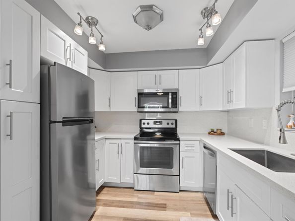 419 Pine Tree Court 21, Atlantis FL 33462