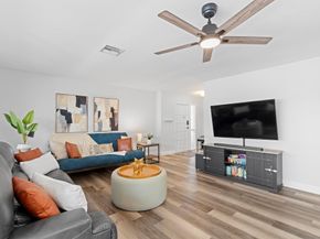 419 Pine Tree Court 21, Atlantis FL 33462