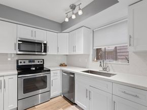 419 Pine Tree Court 21, Atlantis FL 33462
