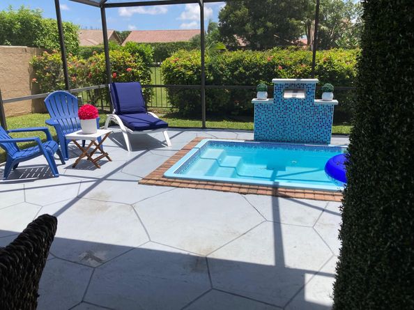 7615 Solimar Circle, Boca Raton FL 33433