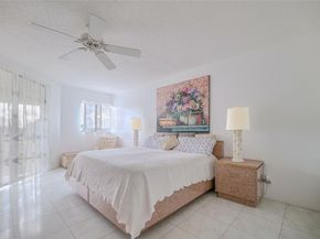 7100 Radice Ct 302, Lauderhill FL 33319