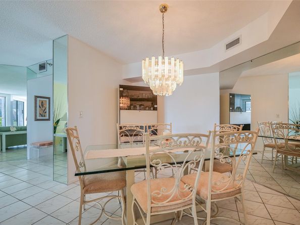 7100 Radice Ct 302, Lauderhill FL 33319