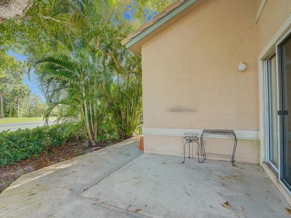 10673 Pelican Drive, Wellington FL 33414
