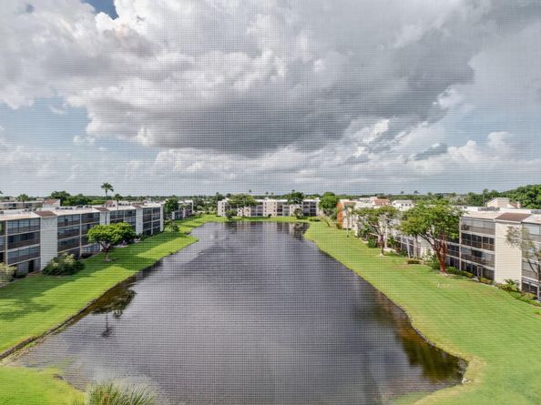 14460 Strathmore Lane 605, Delray Beach FL 33446