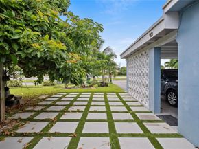 6322 Royal Palm Blvd, Margate FL 33063