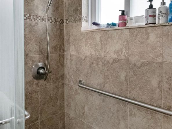 6322 Royal Palm Blvd, Margate FL 33063