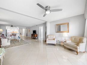145 Atlantis 201 Boulevard 201, Atlantis FL 33462