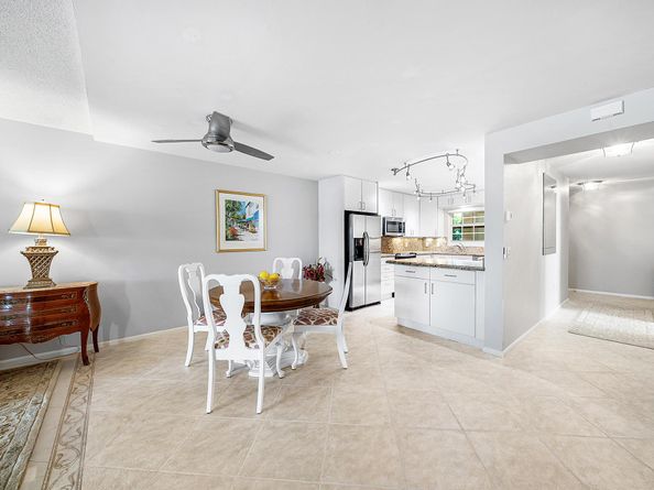 145 Atlantis Boulevard 201, Atlantis FL 33462