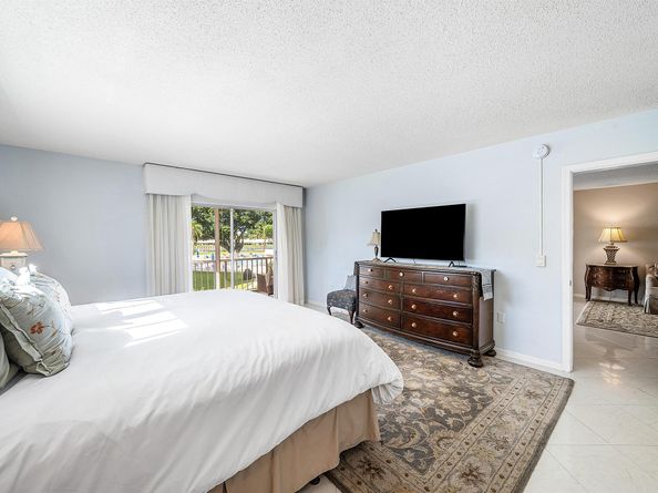 145 Atlantis Boulevard 201, Atlantis FL 33462