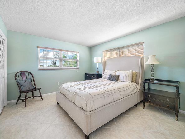 145 Atlantis Boulevard 201, Atlantis FL 33462