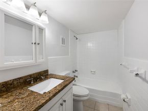 815 Middle River Dr 205, Fort Lauderdale FL 33304