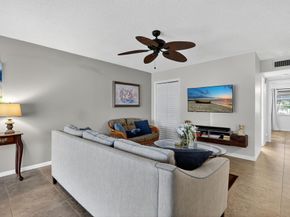 242 High Point Court W B, Delray Beach FL 33445