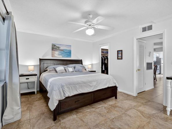 242 High Point Court W B, Delray Beach FL 33445