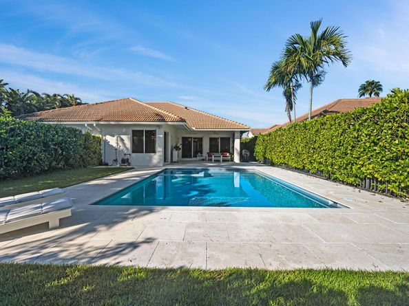 2940 Twin Oaks Way, Wellington FL 33414