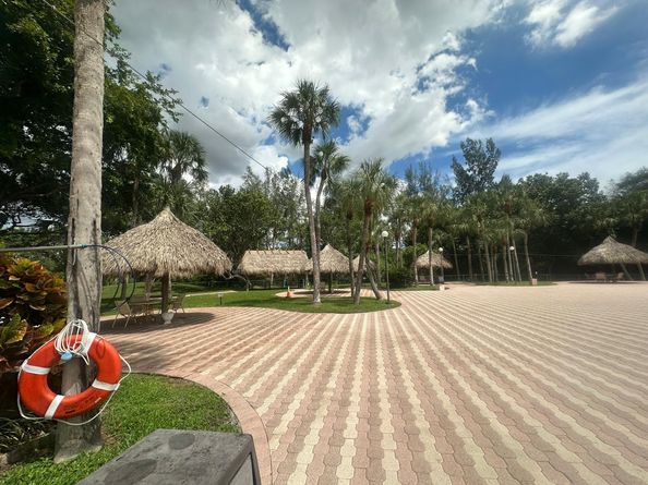 3100 Holiday Springs Blvd 210, Margate FL 33063