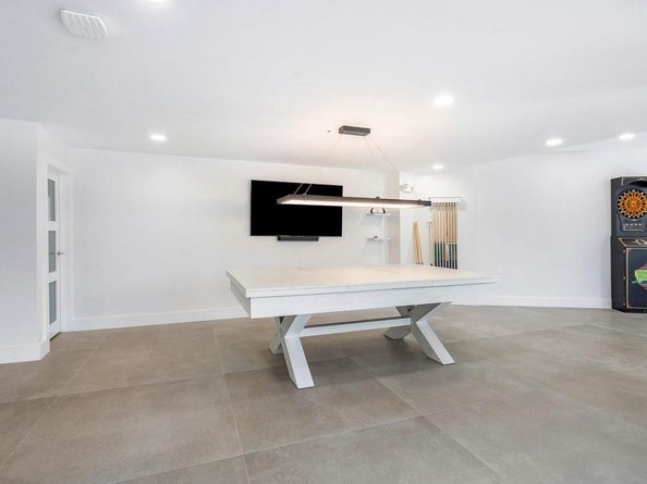 3000 Holiday 606, Fort Lauderdale FL 33316